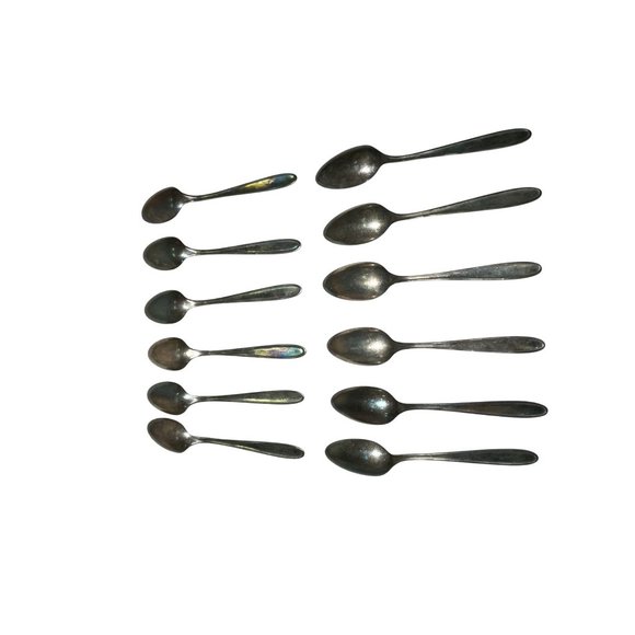 Vintage 1921 Grosvenor Oneida Community Spoons Used Set of 12 - Picture 14 of 16